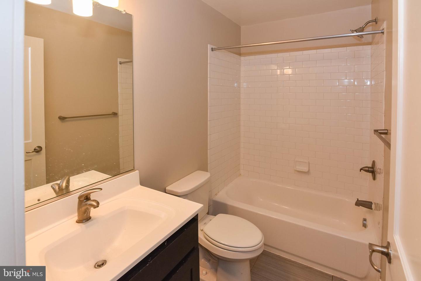 2-4 E Preston St Property Photo 35