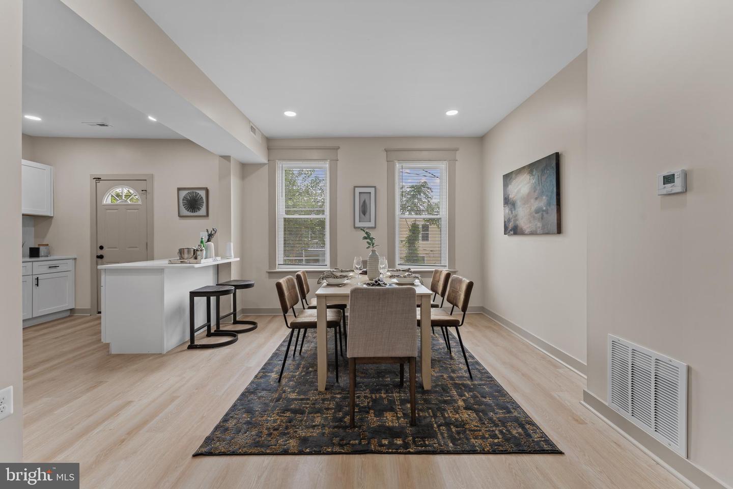 1909 Ruxton Ave Property Photo 14