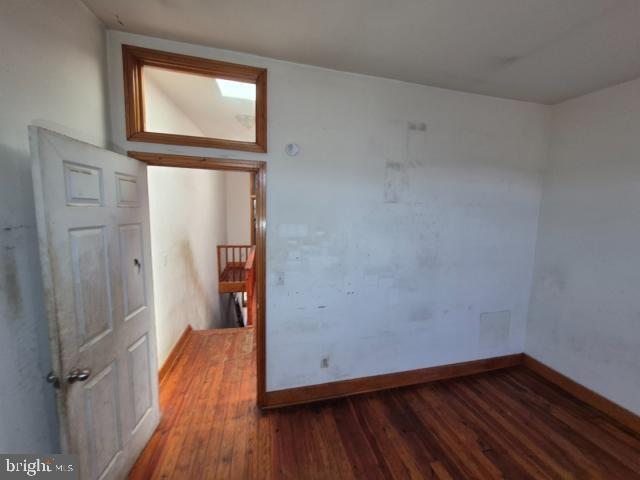 1229 S Carey St Property Photo 19