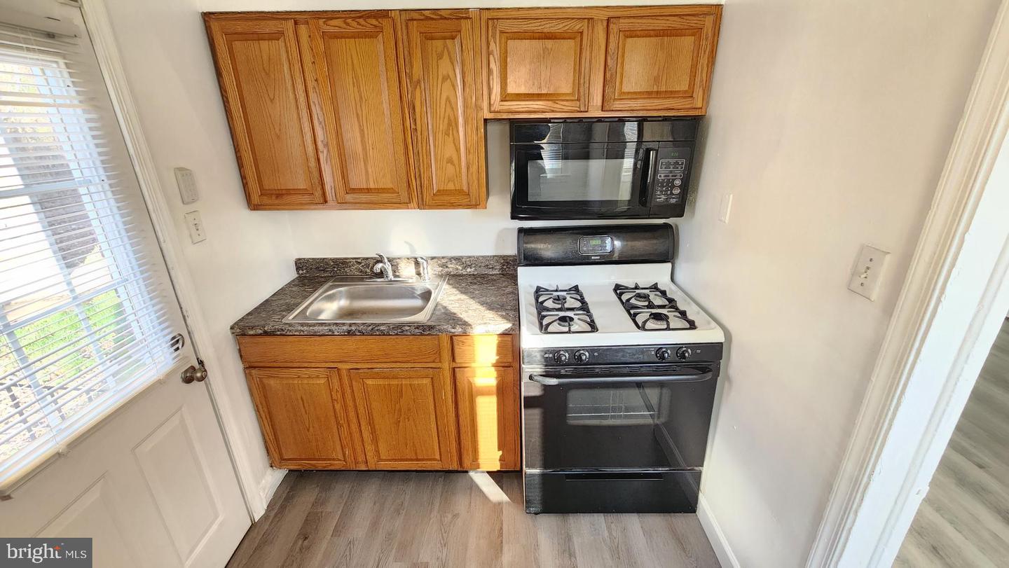 4518 Fairfax Rd #1 Property Photo 5