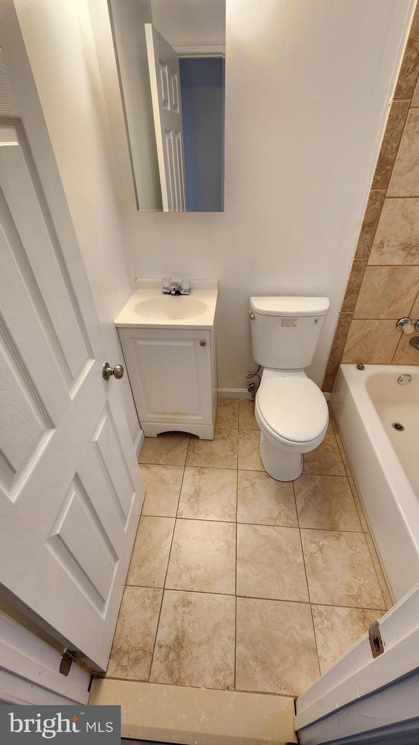4518 Fairfax Rd #1 Property Photo 6