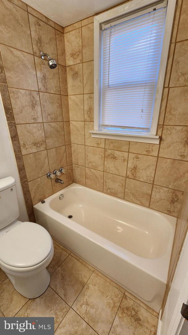 4518 Fairfax Rd #1 Property Photo 8