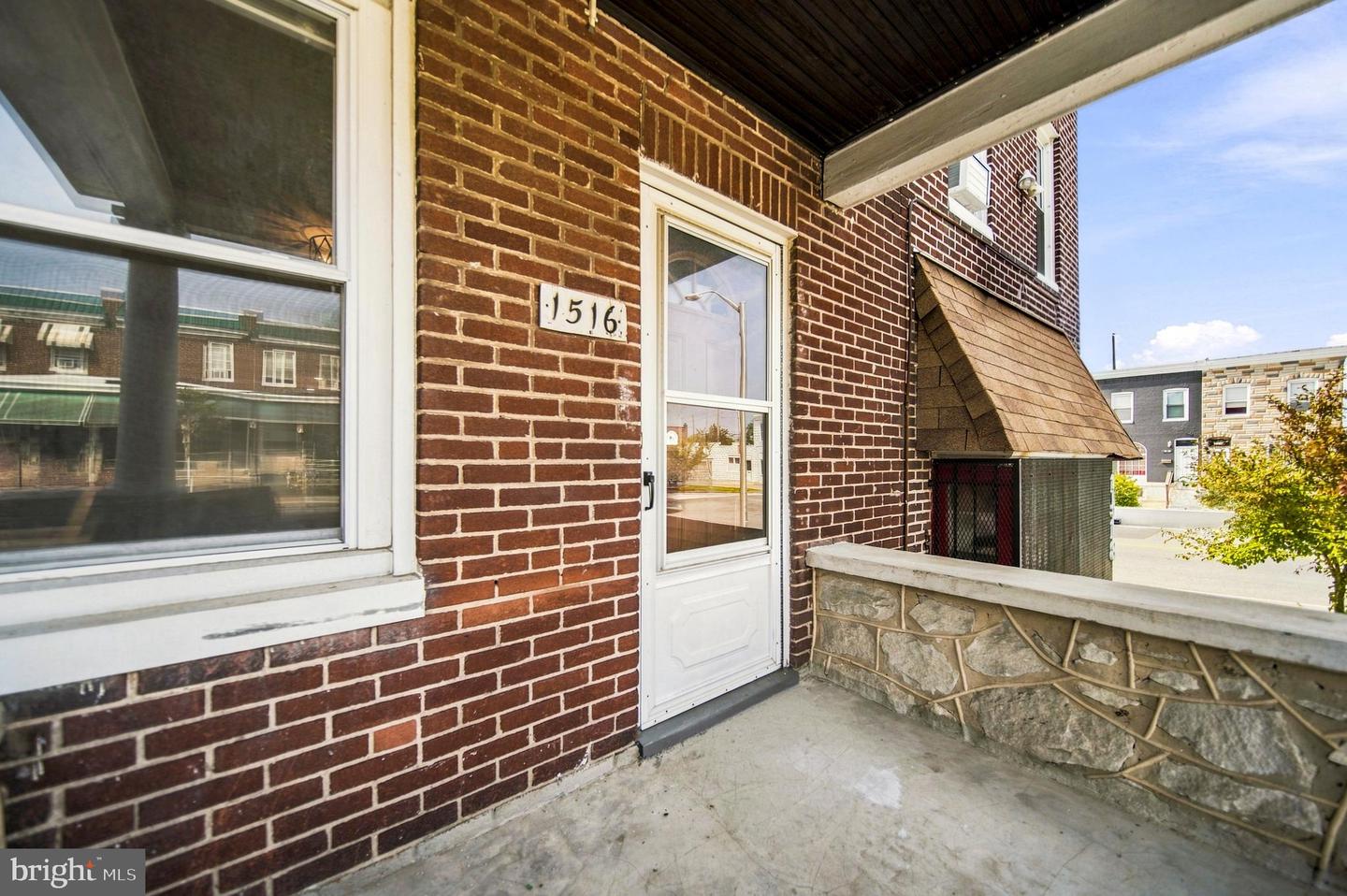 1516 N Luzerne Ave Property Photo 3