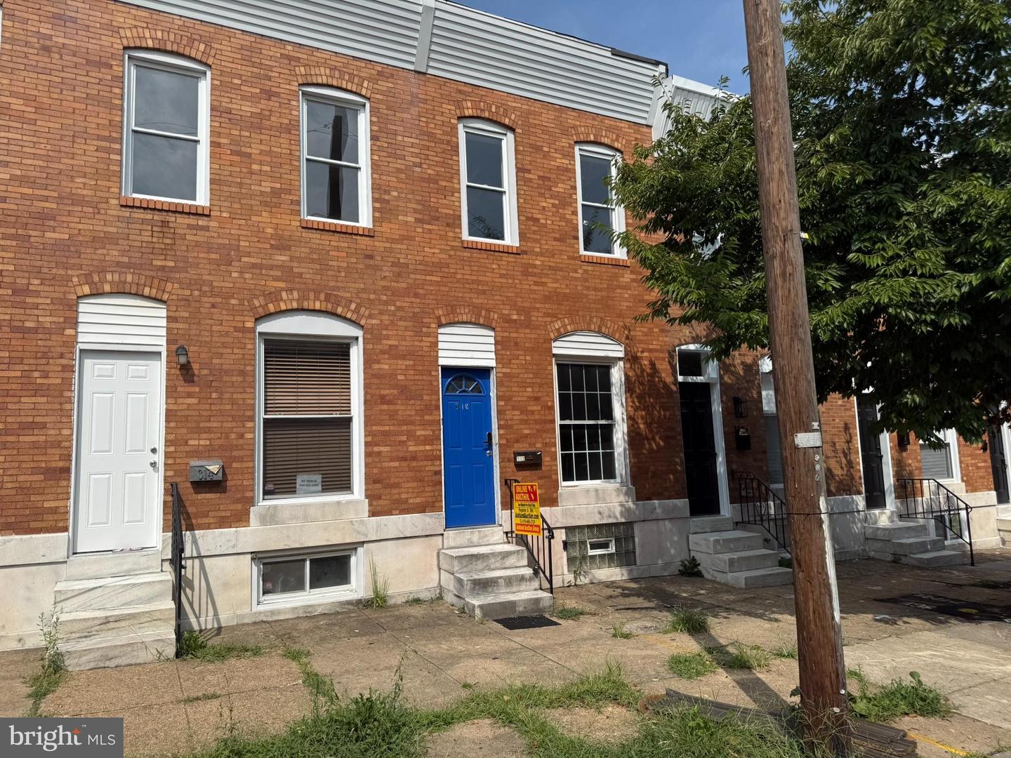 312 S NEWKIRK ST Property Photo 1