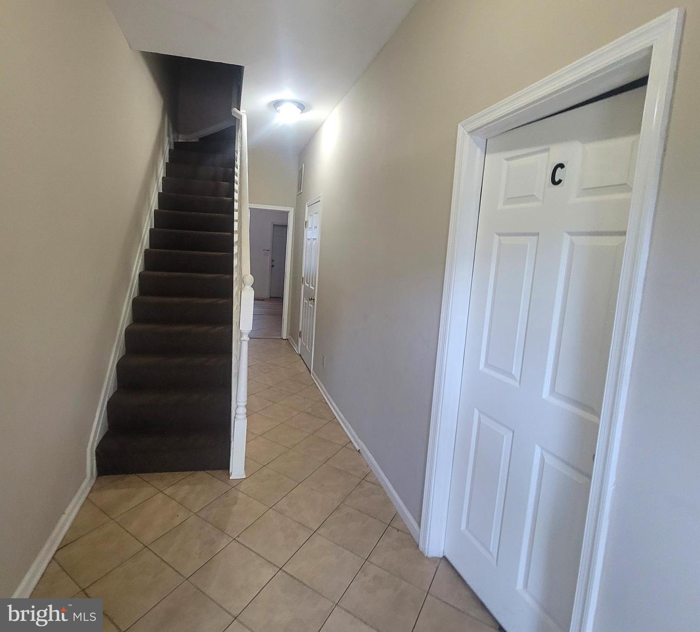 3907 Fairview Ave Property Photo 5