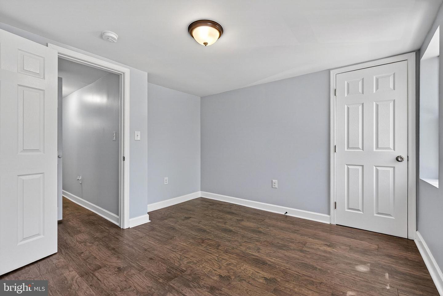 1212 W Lombard St Property Photo 20