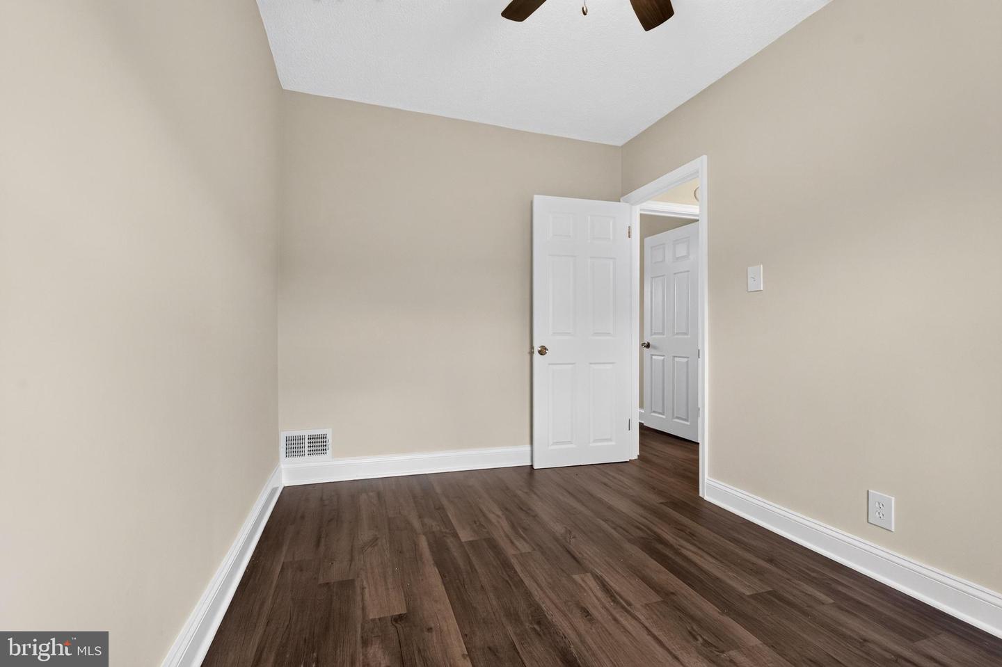 3802 10th Property Photo 17
