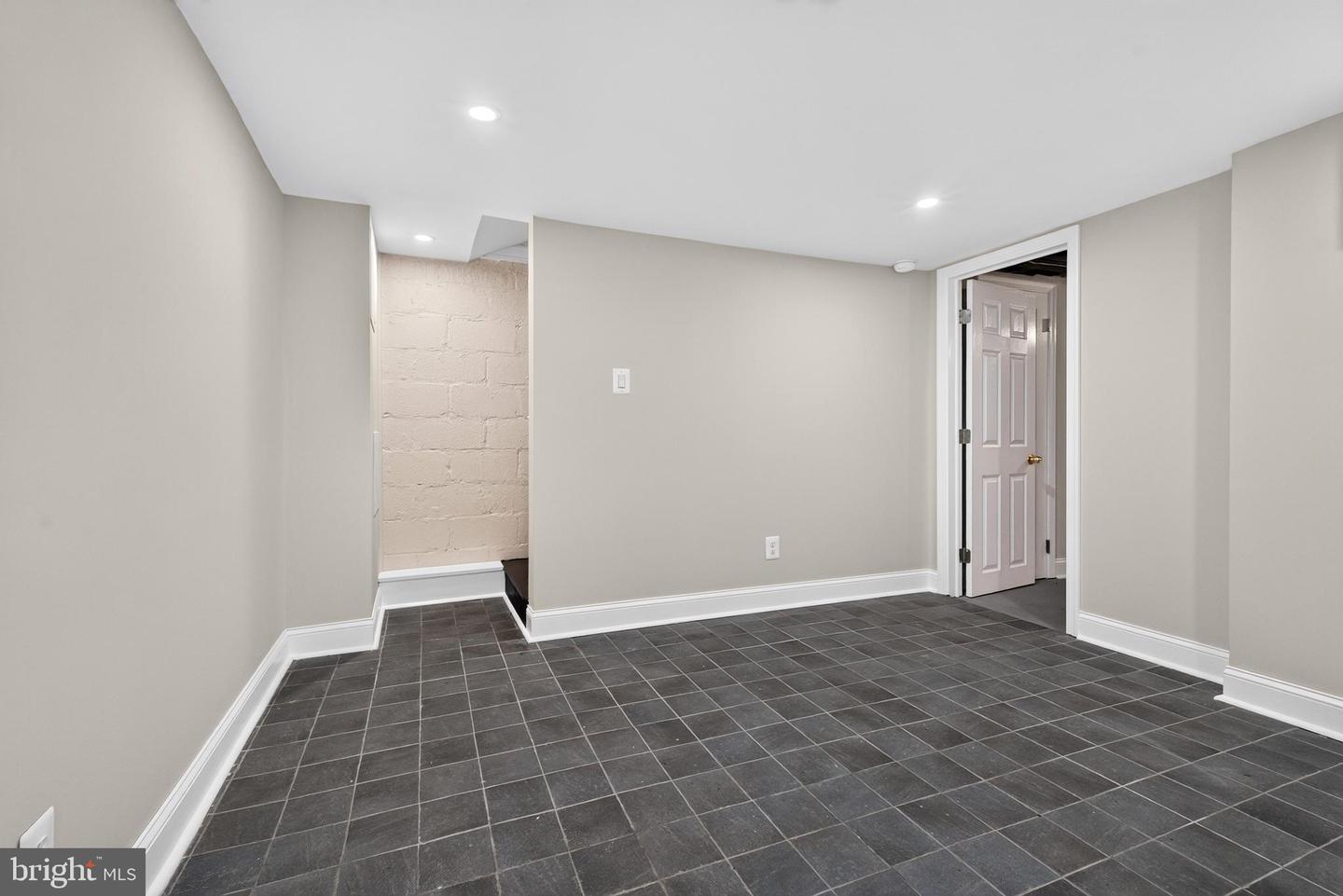 3802 10th Property Photo 19