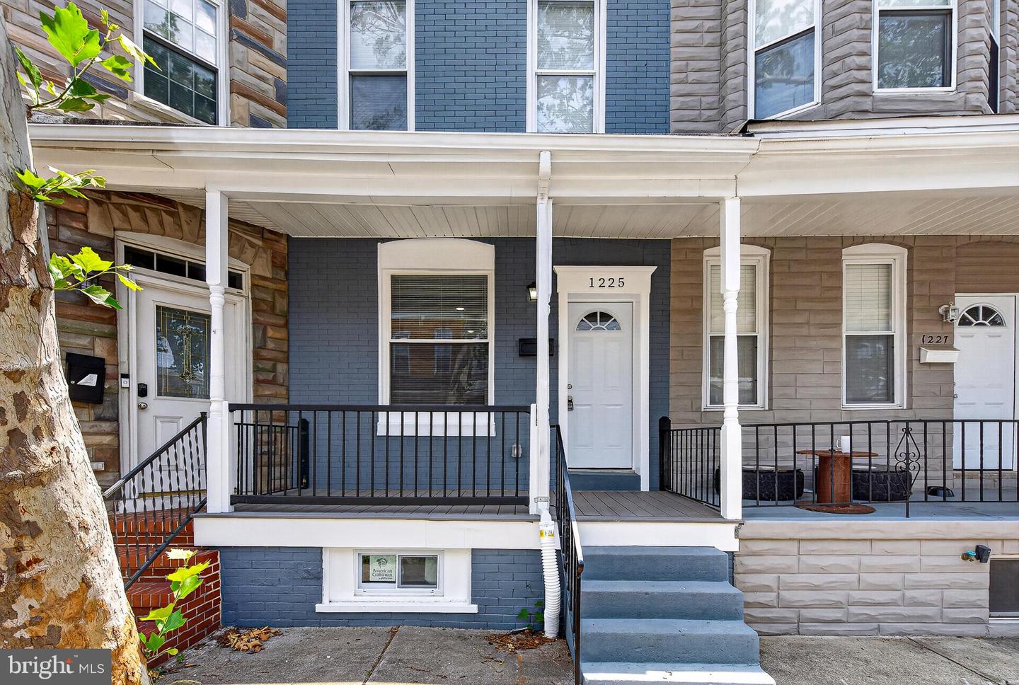 1225 Cleveland St Property Photo 1