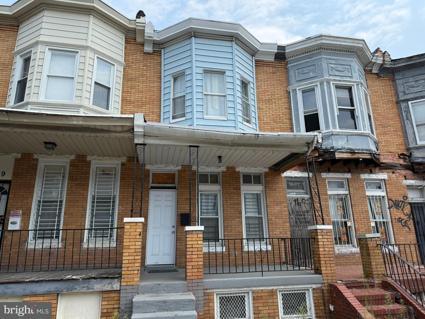 1607 N MONROE ST Property Photo 1