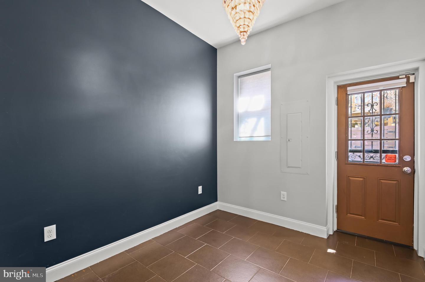 111 E Lafayette Ave Property Photo 10
