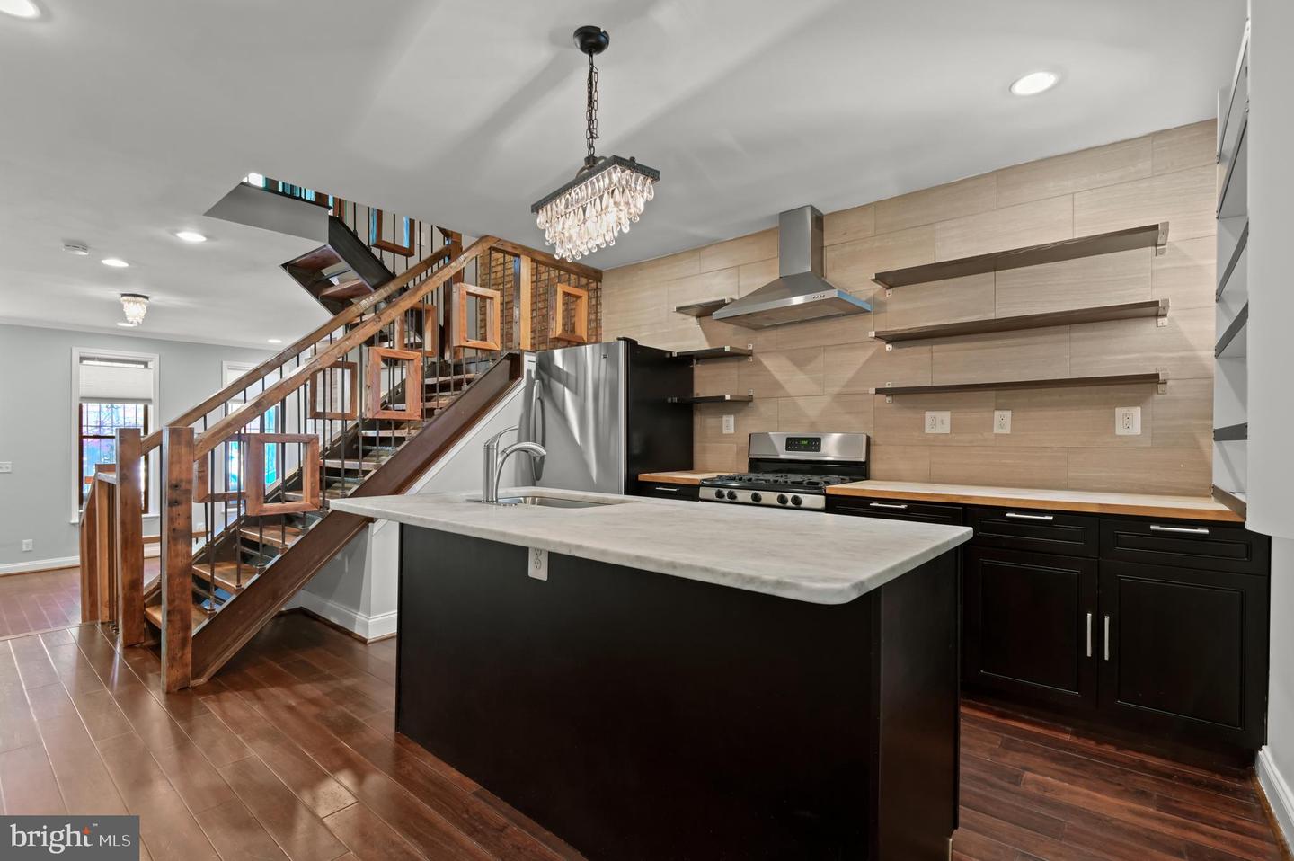 111 E Lafayette Ave Property Photo 30