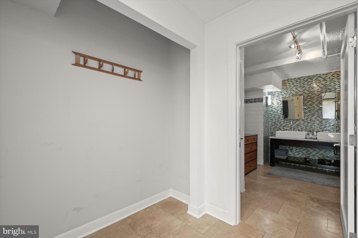 2901 Boston St #102 Property Photo 60