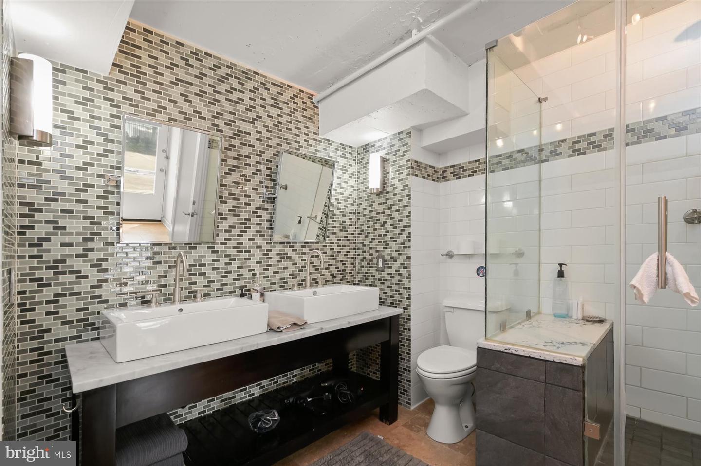 2901 Boston St #102 Property Photo 63