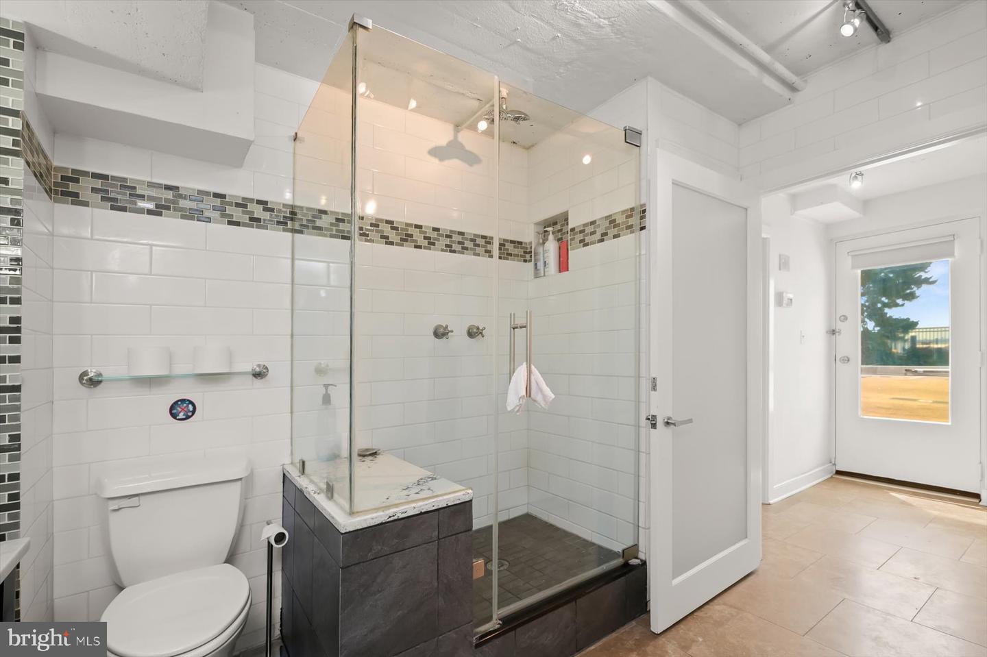 2901 Boston St #102 Property Photo 64