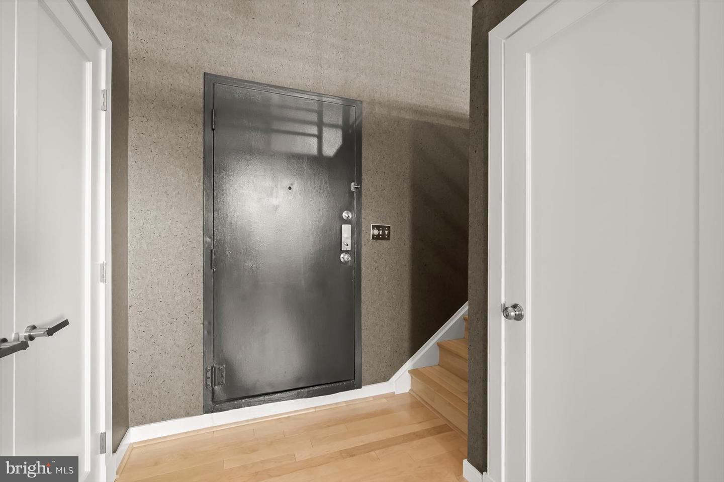 2901 Boston St #102 Property Photo 68