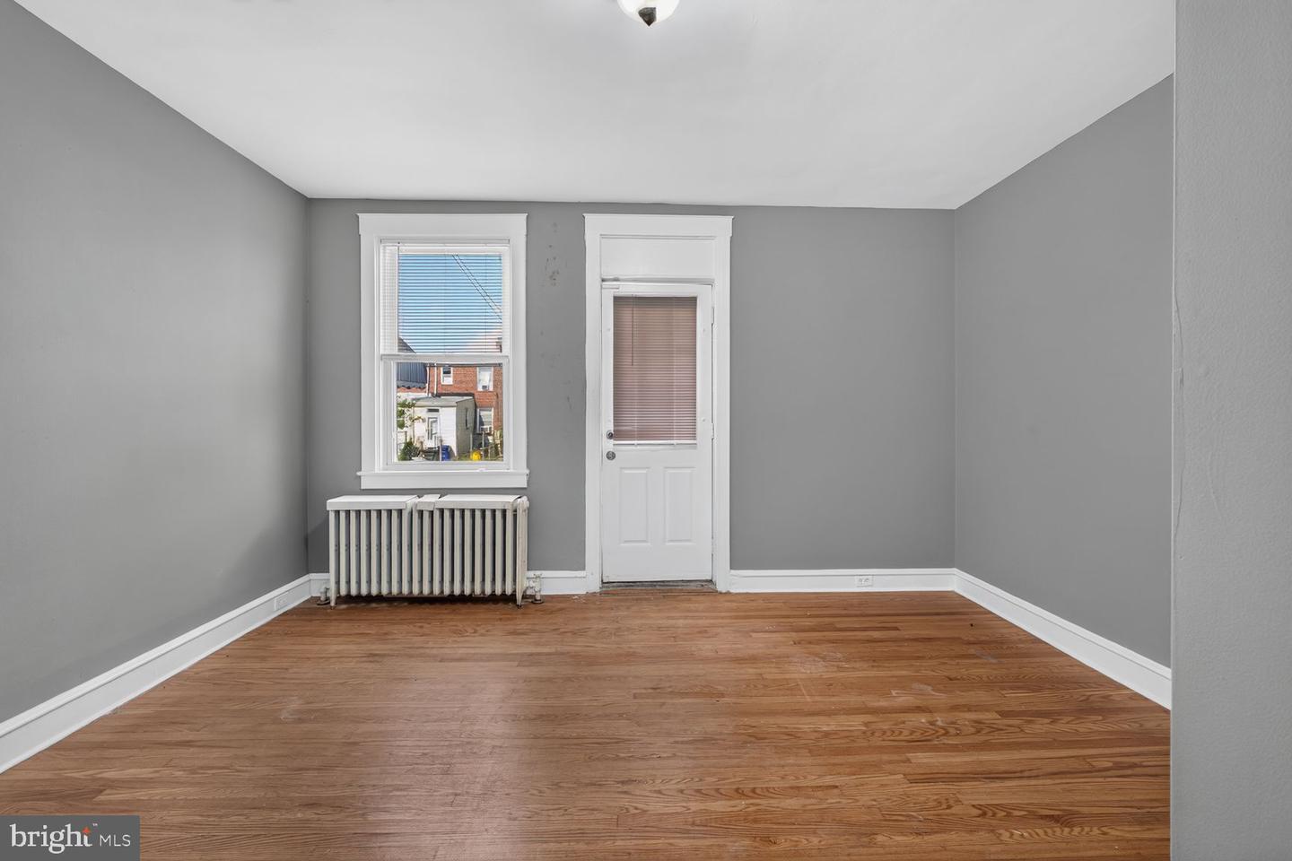 420 Elrino St Property Photo 5
