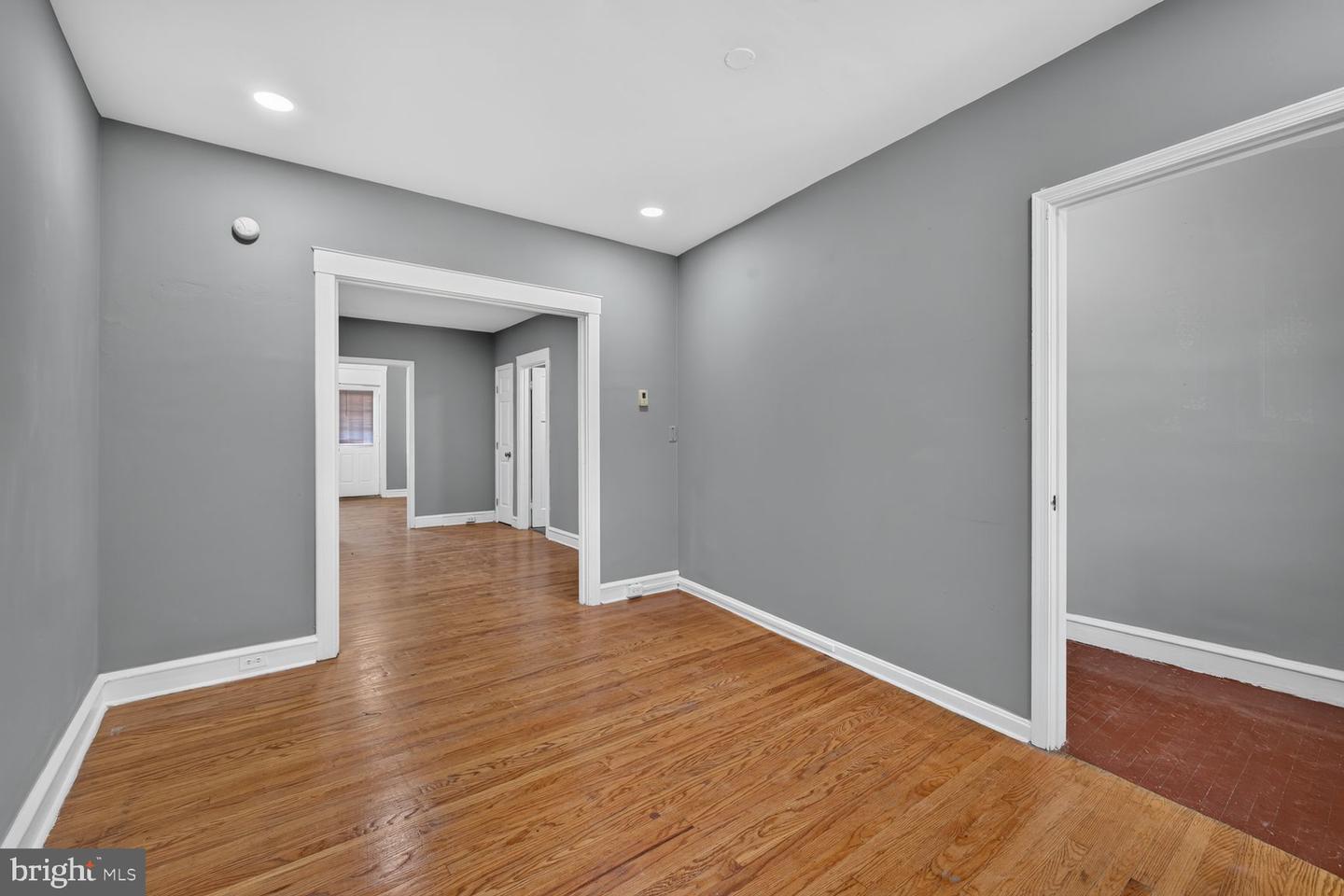 420 Elrino St Property Photo 18