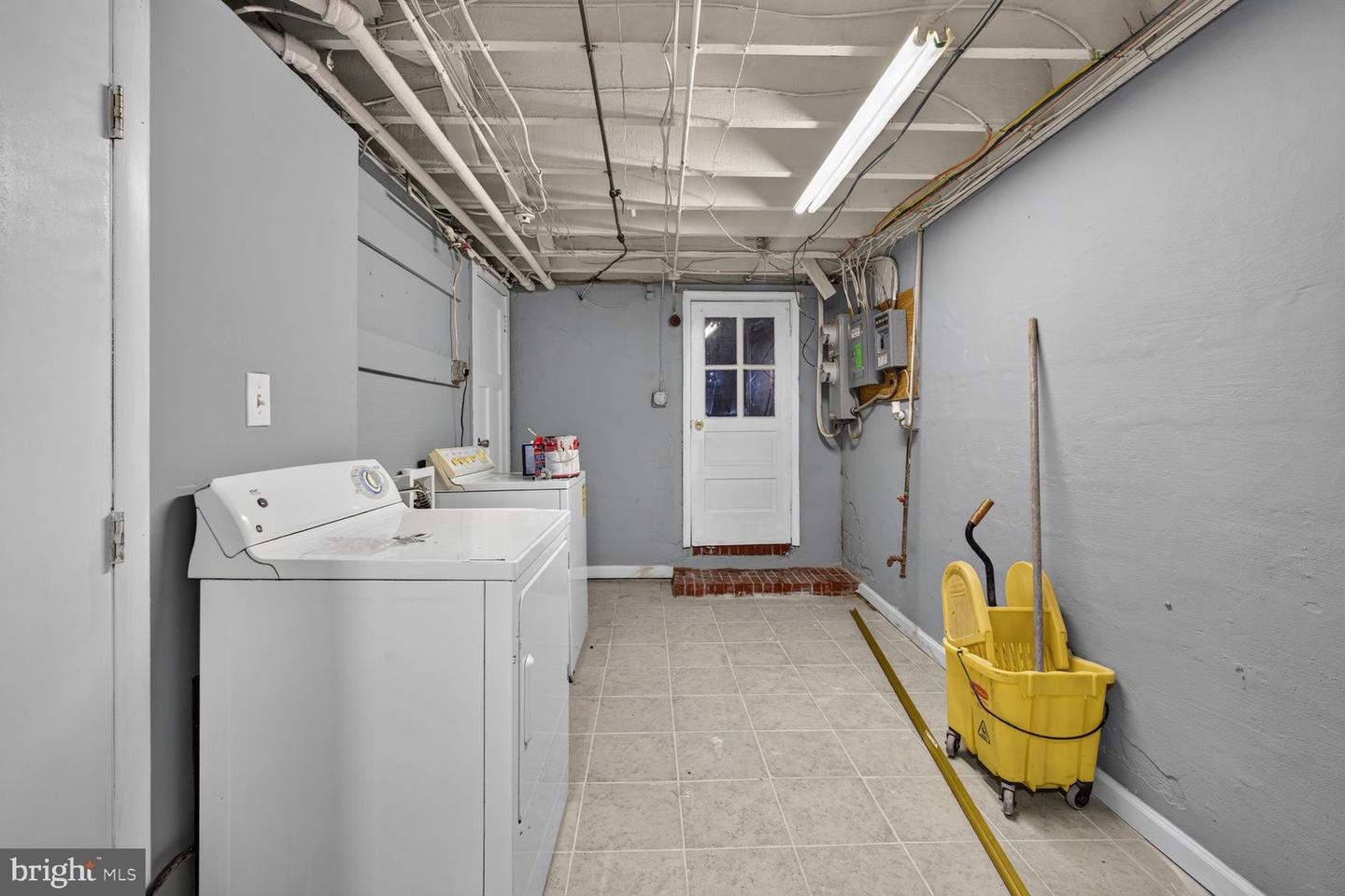 420 Elrino St Property Photo 22