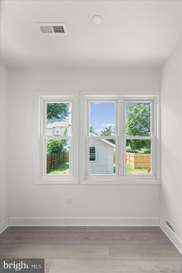 4307 Miami Pl Property Photo 16