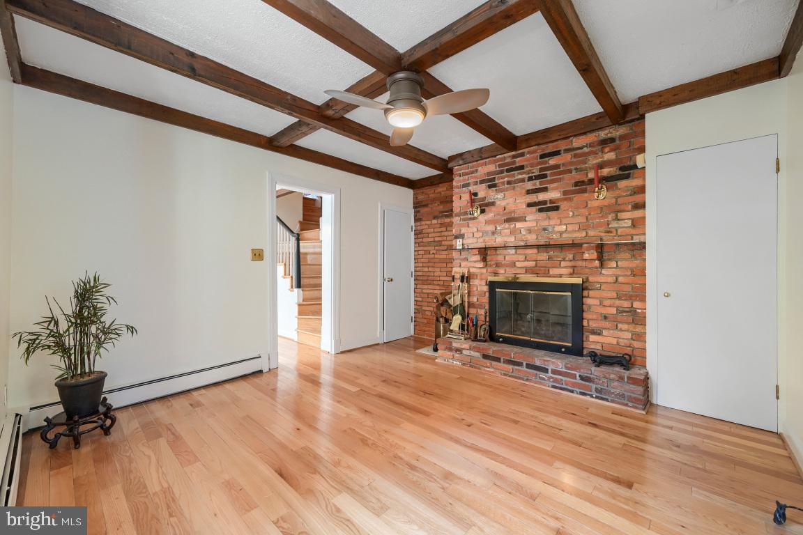 109 W Barre St Property Photo 15
