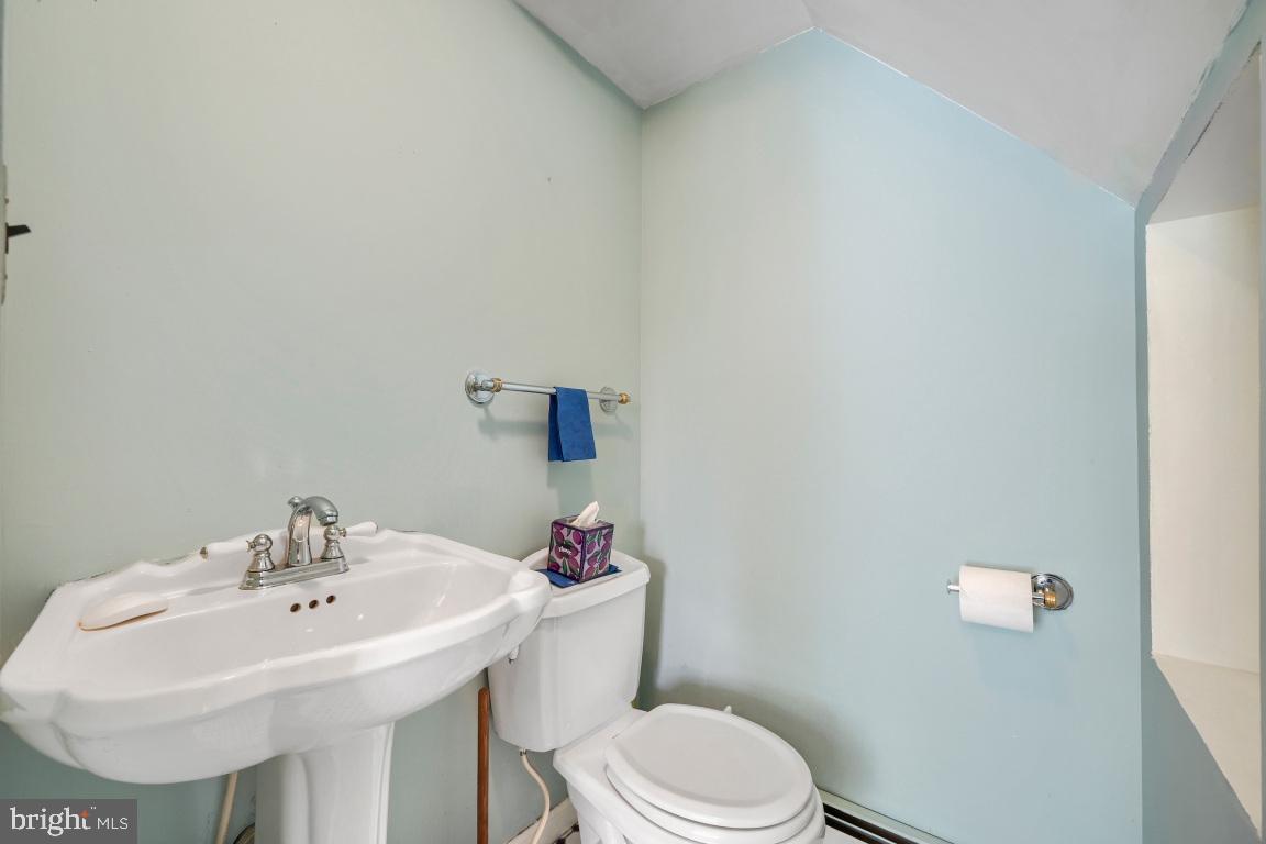 109 W Barre St Property Photo 28