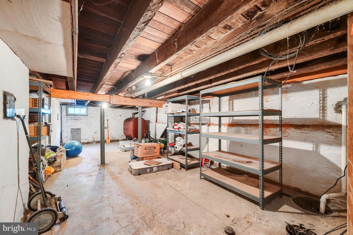 109 W Barre St Property Photo 32