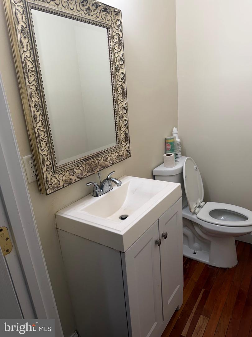 1453 Washington Blvd Property Photo 10