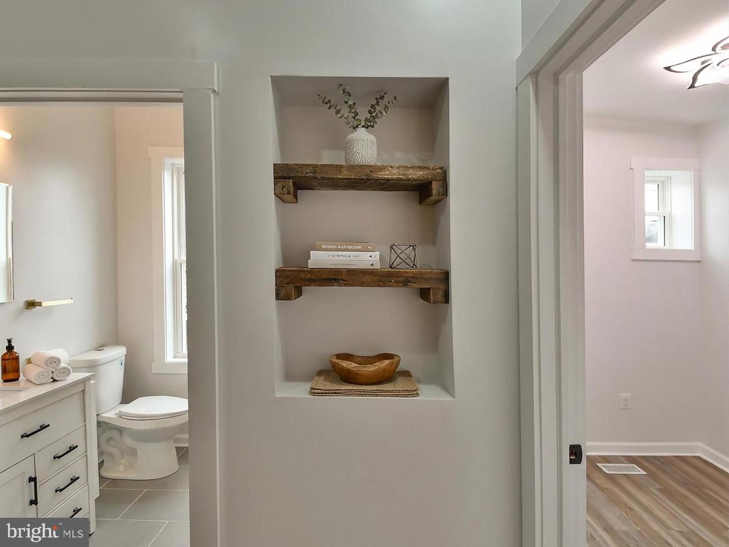 617 N Ashburton St Property Photo 9