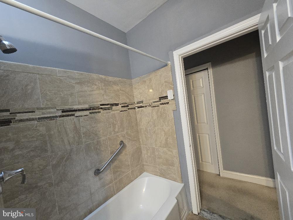 2324 Calverton Heights Ave Property Photo 9