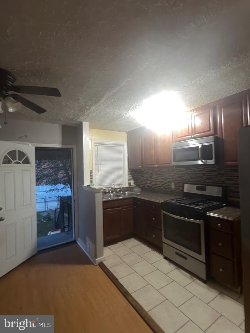 4747 Ivanhoe Ave Property Photo 14