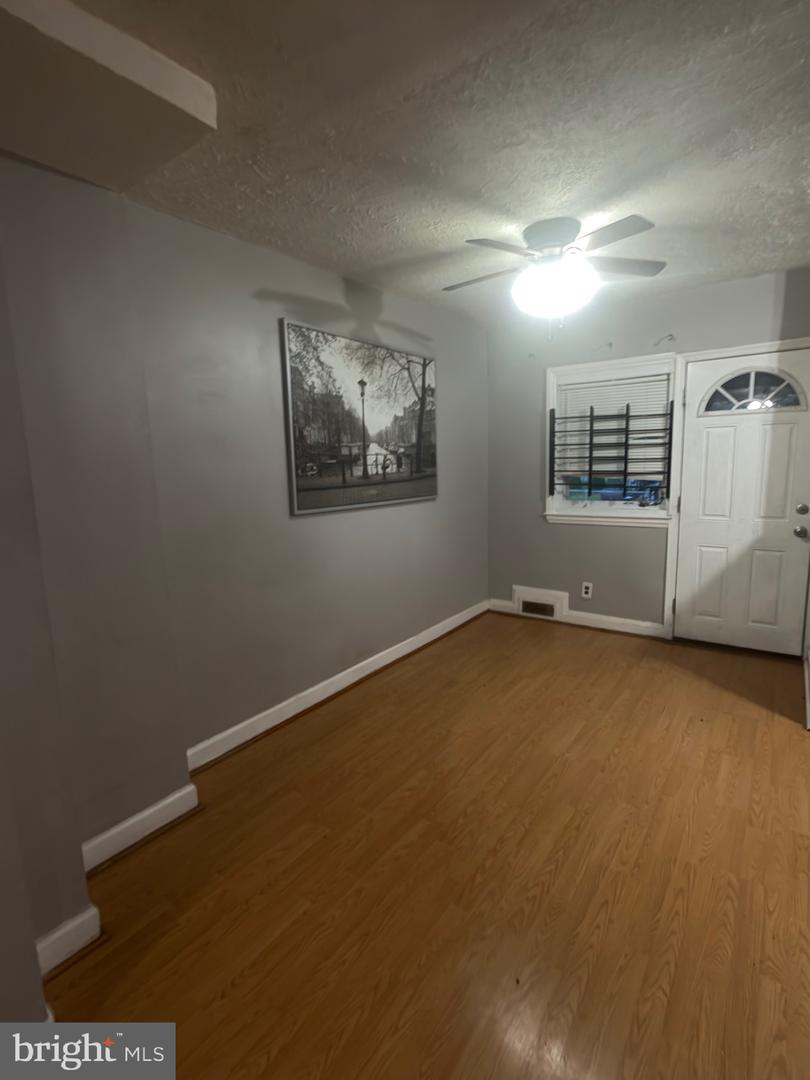 4747 Ivanhoe Ave Property Photo 16