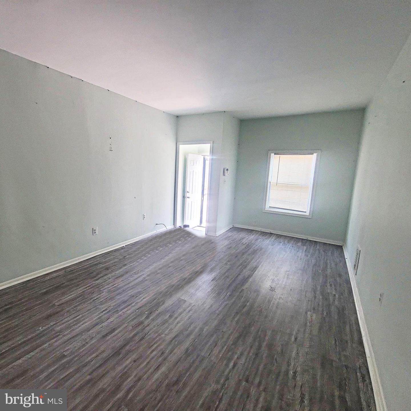 2601 Jefferson St Property Photo 6