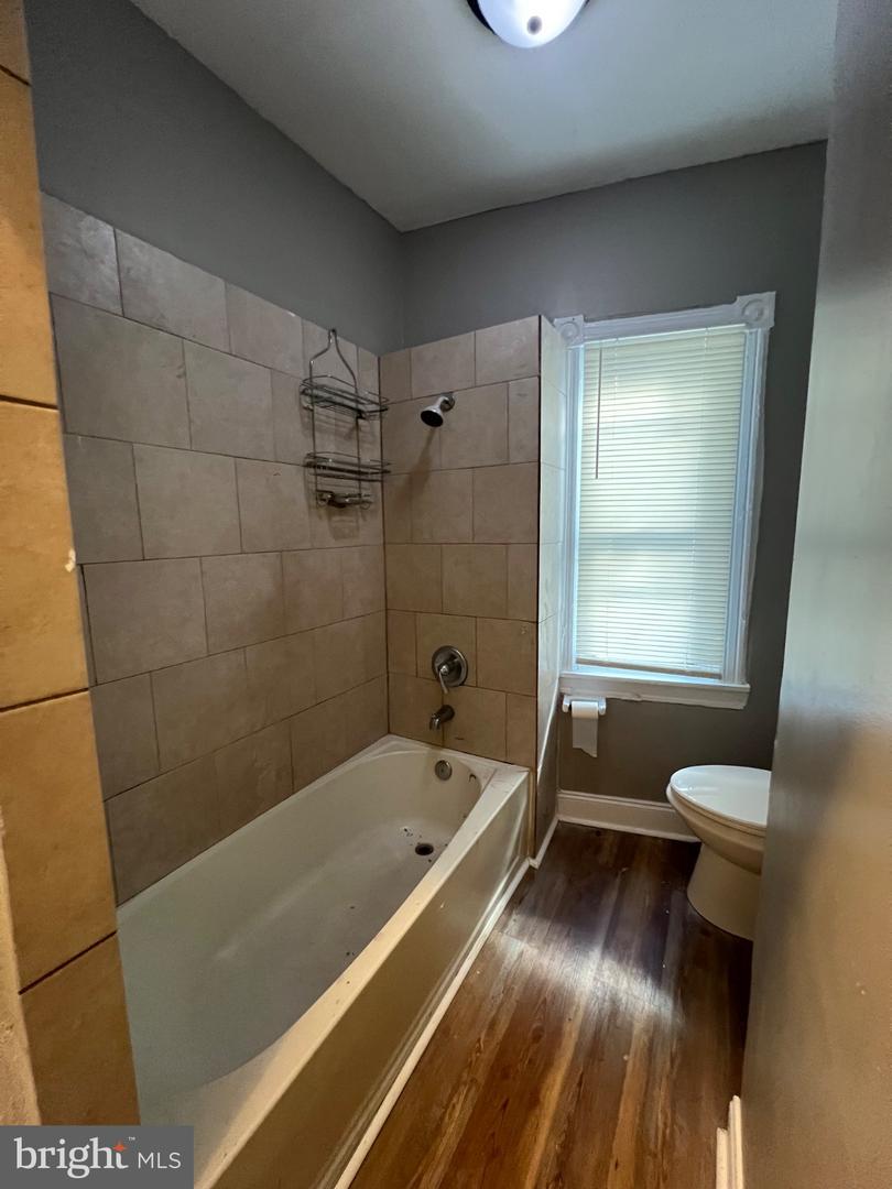 1902 W Fayette St Property Photo 14