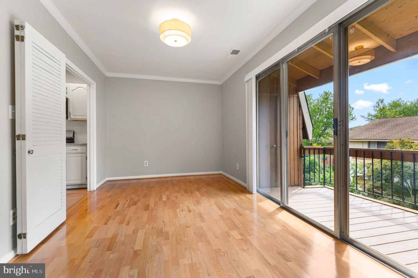 8 Cross Keys Rd #8f Property Photo 16
