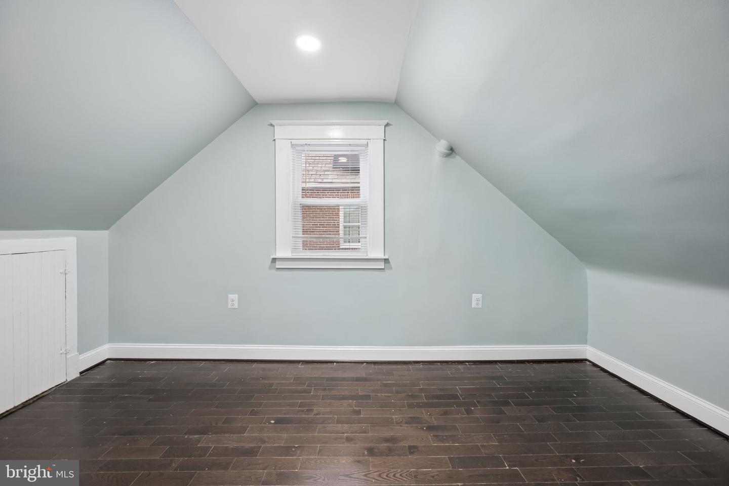 1103 Dundalk Ave Property Photo 26
