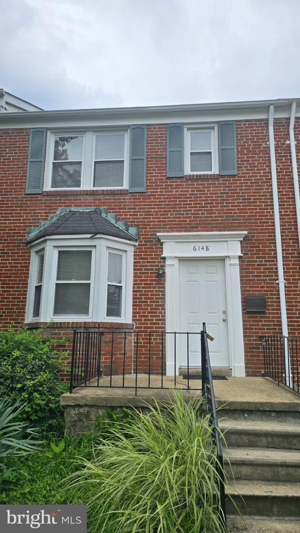 6148 PARKWAY DR #A Property Photo 1
