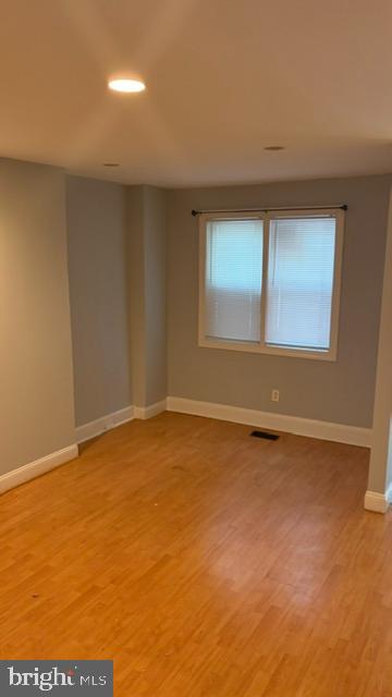 1835 N Bond St Property Photo 3
