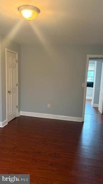 1835 N Bond St Property Photo 12