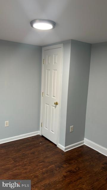 1835 N Bond St Property Photo 17
