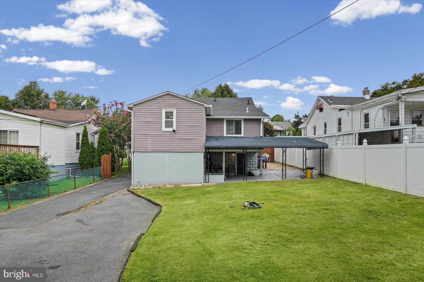 2809 Hemlock Ave Property Photo 32