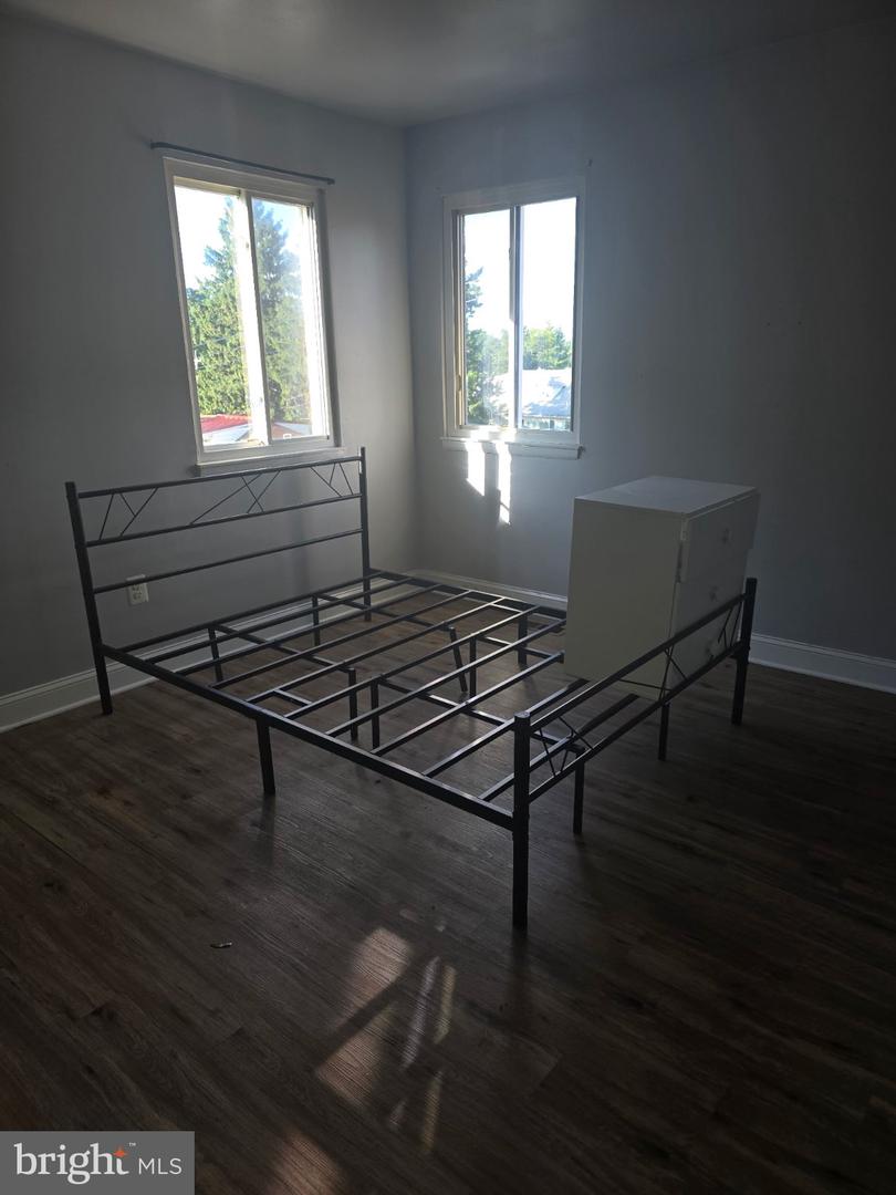 902 Arion Park #g Property Photo 5