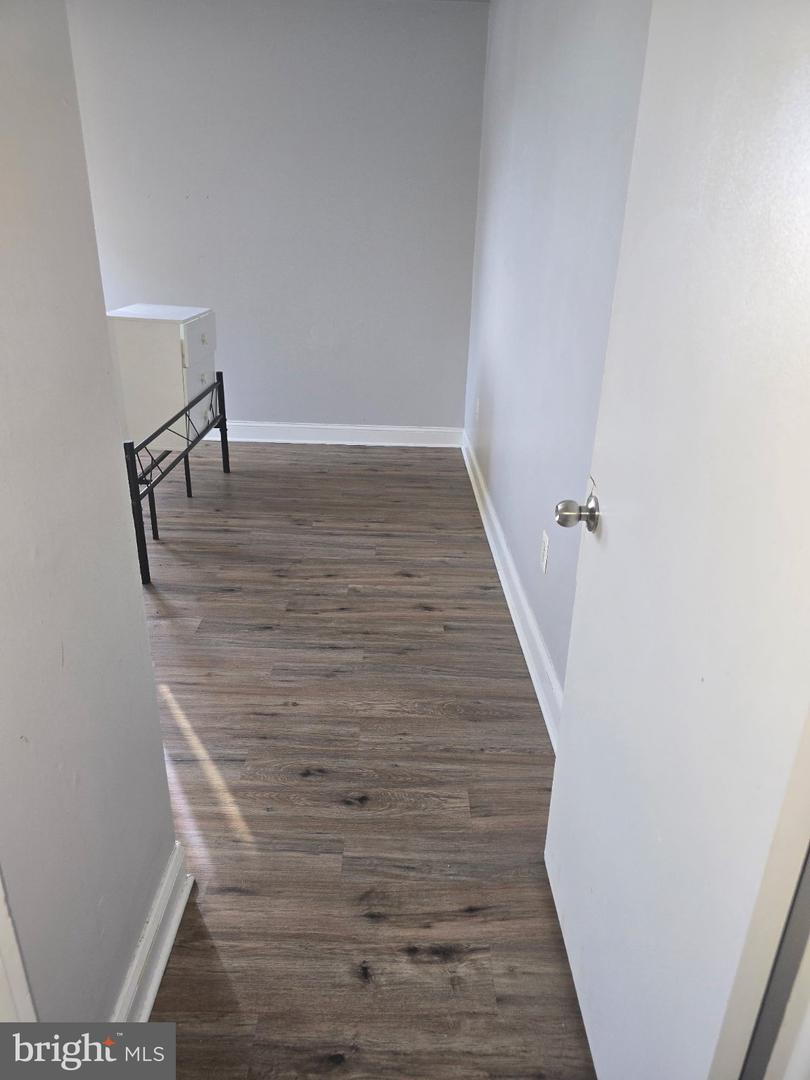 902 Arion Park #g Property Photo 6