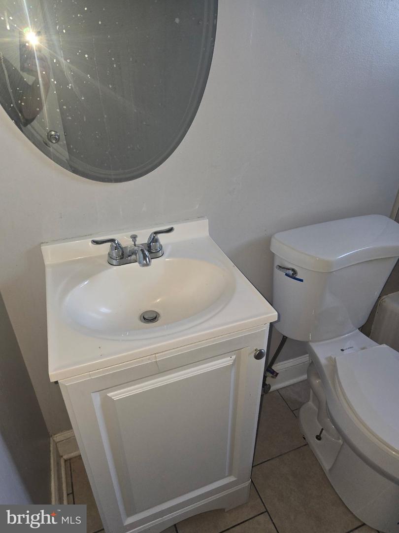 902 Arion Park #g Property Photo 7
