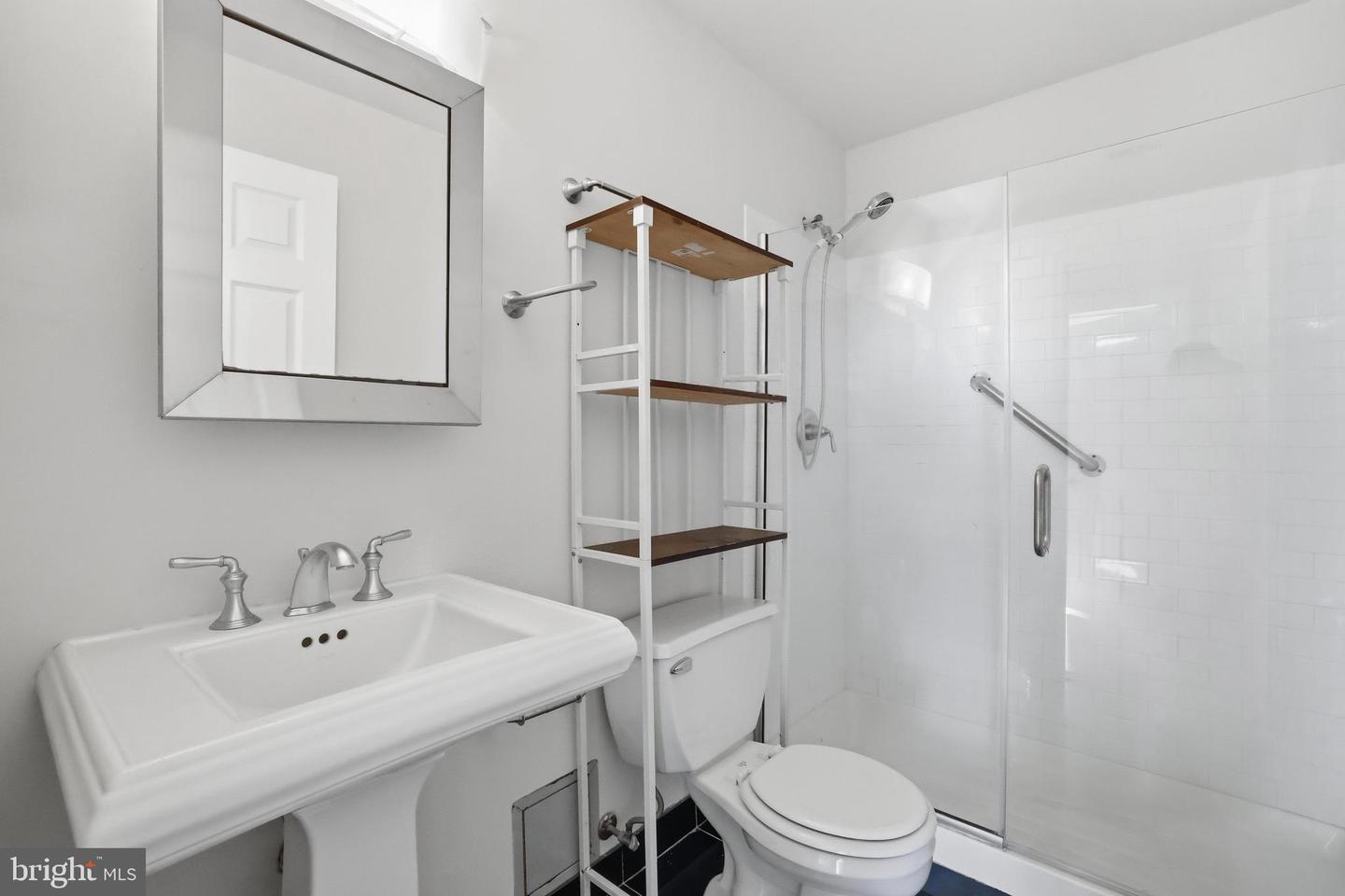 1011 Hunter St #c-4 Property Photo 22