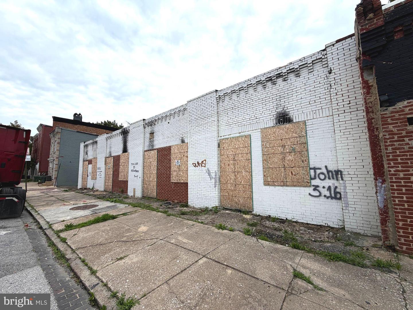 1931 Frederick Ave Property Photo 5