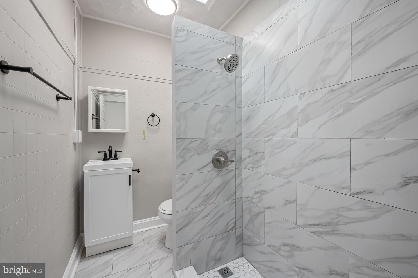 2604 Garrett Ave Property Photo 5