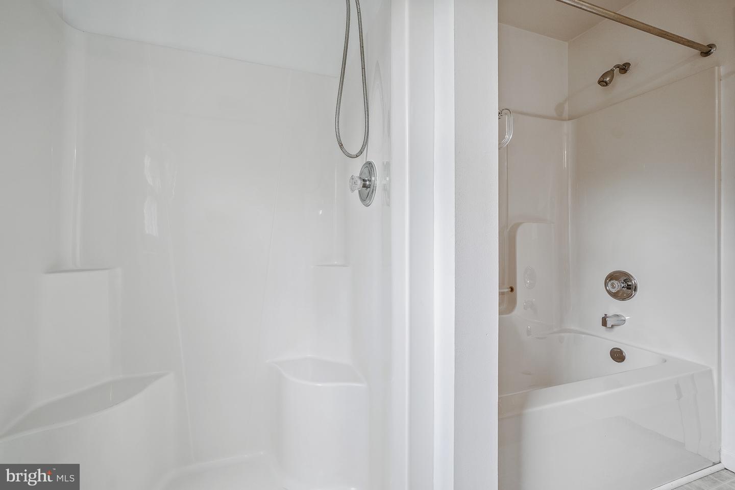 518 Saint Mary St Property Photo 25