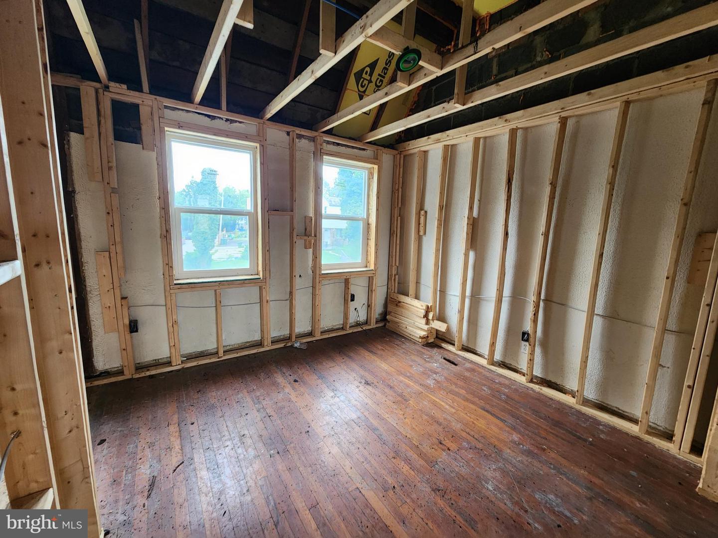 4907 Edgemere Ave Property Photo 10
