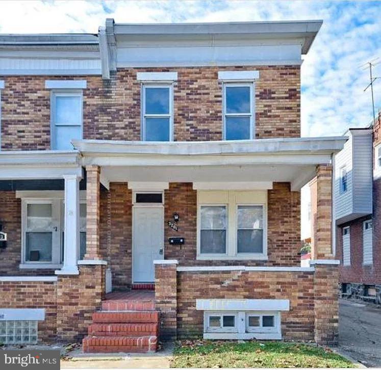 3201 Kenyon Ave Property Photo 1